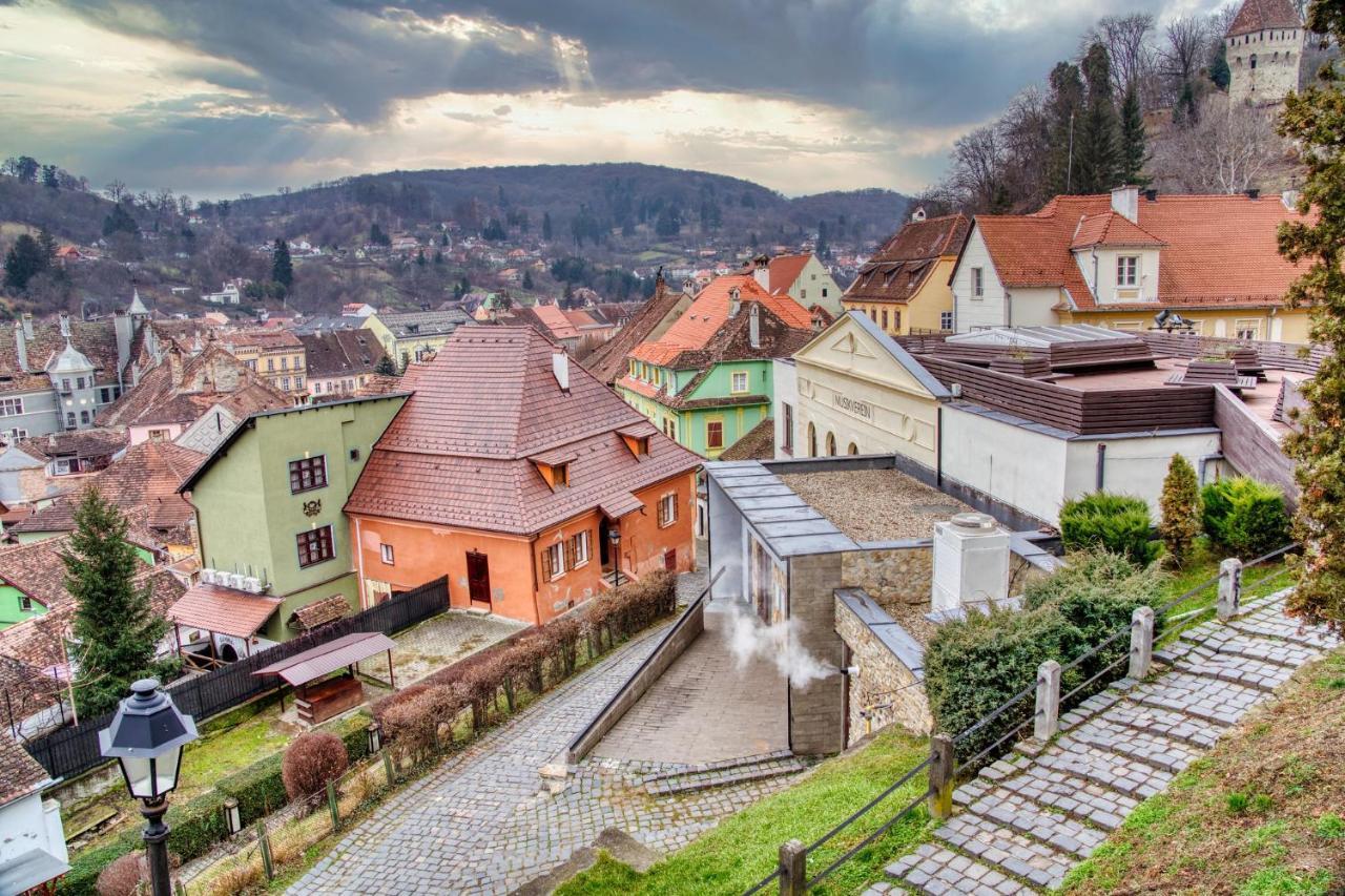 Kolibri Pension Segesvár Kültér fotó